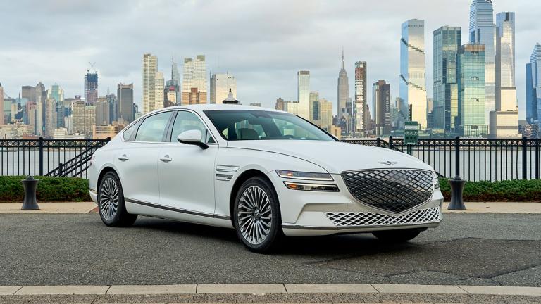2024 Genesis Electrified G80